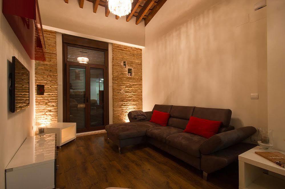 Total Valencia Charming Apartment Luaran gambar