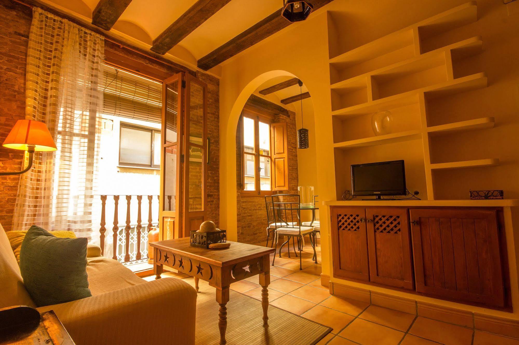 Total Valencia Charming Apartment Luaran gambar